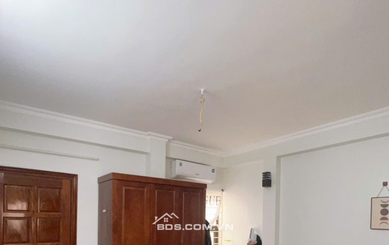 Tôn Thất Tùng - Kim Liên, Nhà 33.5m2, 4ph ngủ, ngõ rộng, gần phố + ĐH Y HN, Ở ngay, Chỉ 8.168TỶ